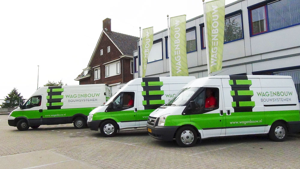 Wagenbouw busbelettering